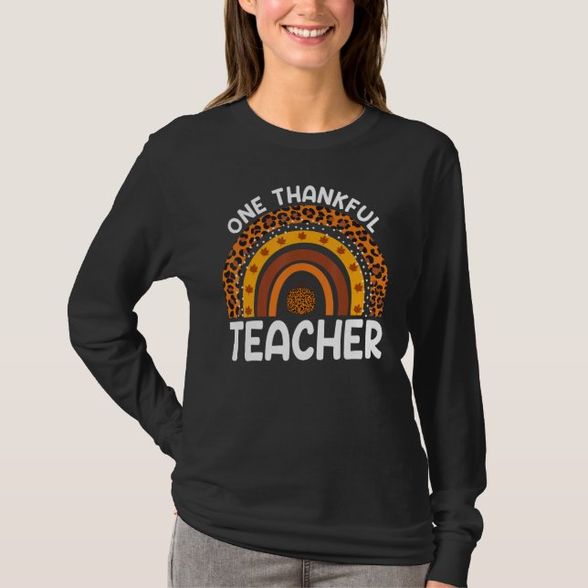 Camiseta One Thankful Teacher Thanksgiving Rainbow Leopard  (Anverso)