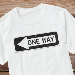 Camiseta One way black and white street sign