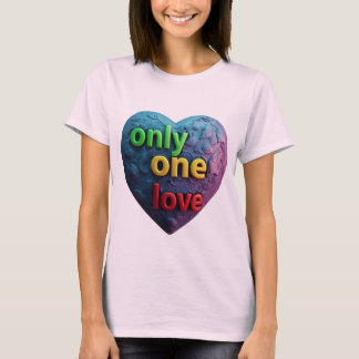 Camiseta Only One Love – Reggae-Inspired Heart Art