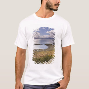Camiseta Opinión del agua y de la costa en el Bute, Argyll