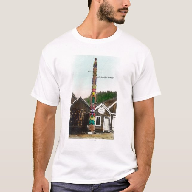 Camiseta Opinión el cuervo TotempoleWrangell, AK (Anverso)