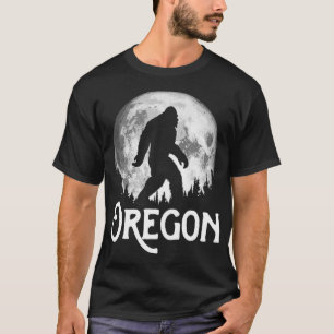 Camiseta Oregon Bigfoot at Night Guay Full Moon Trees Sasq