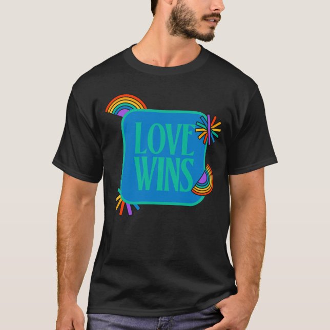 Camiseta Orgullo- el amor gana. Gay rainbow lgbtq (Anverso)
