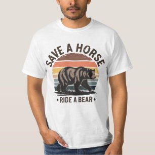 Camiseta Orgullo gay humor salvar un caballo montar un oso