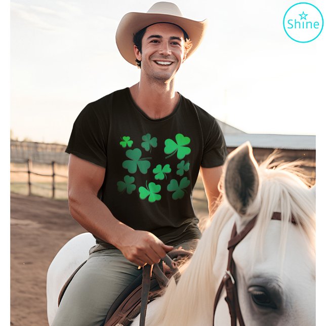 Camiseta Orgullo irlandés de Clover Shamrock St Patrick (Subido por el creador)