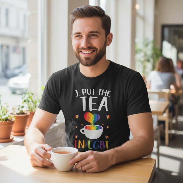 Camiseta Orgullo LGBT Transgénero Arcoíris Moderno (Subido por el creador)