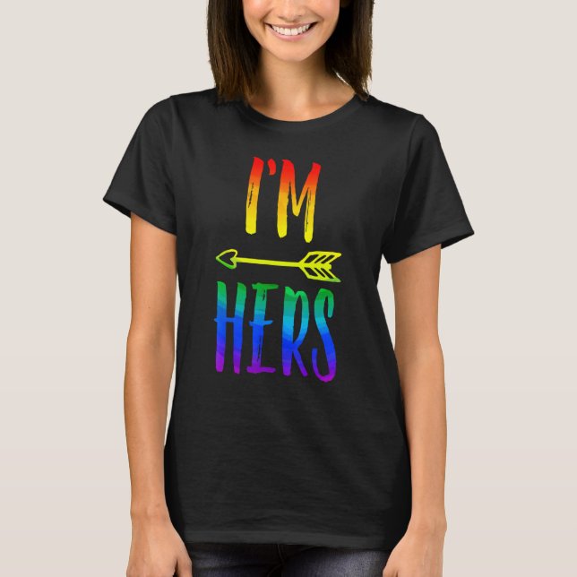 Camiseta Orgullo LGBT, yo soy su pareja de lesbianas y mías (Anverso)