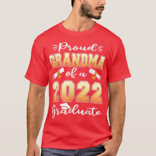 Camiseta Orgullosa abuela de una clase de graduados de 2022