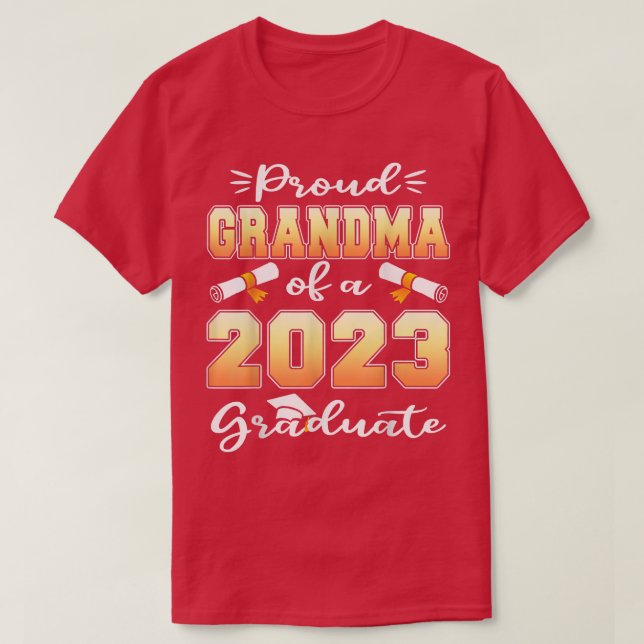 Camiseta Orgullosa abuela de una clase de graduados de 2023 (Diseño del anverso)