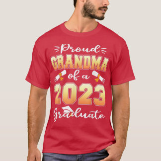 Camiseta Orgullosa abuela de una clase de graduados de 2023