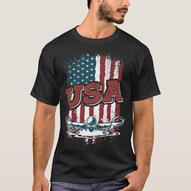 Camiseta Orgullosa Bandera de Estados Unidos Nadando Deport (Anverso)