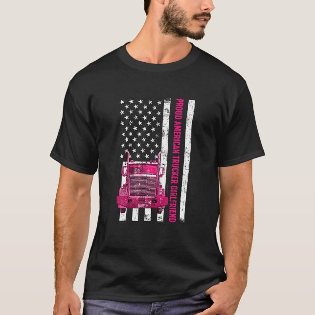 Camiseta Orgullosa camionera estadounidense novia de la ban (Anverso)