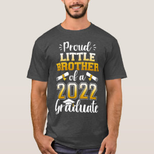 Camiseta Orgullosa clase de hermano menor graduada en 2022 