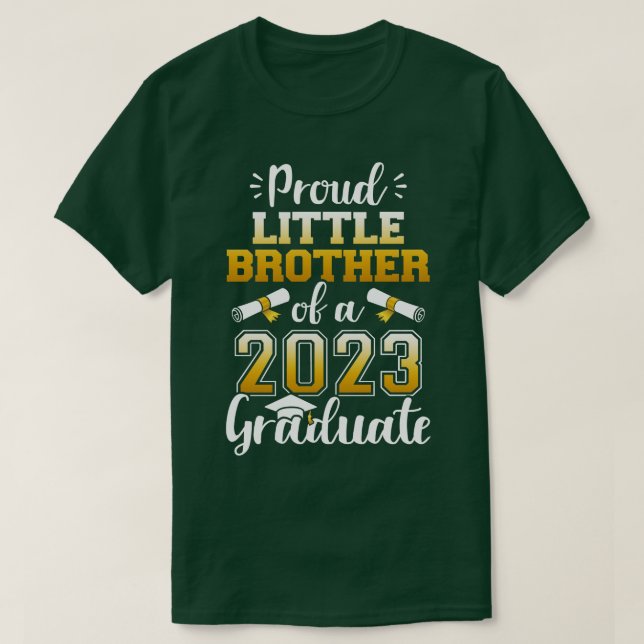 Camiseta Orgullosa clase de hermano menor graduada en 2023  (Diseño del anverso)
