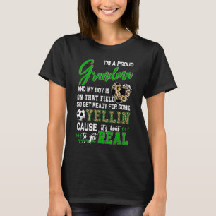 Camiseta Orgullosa familia de fútbol de la abuela que compi