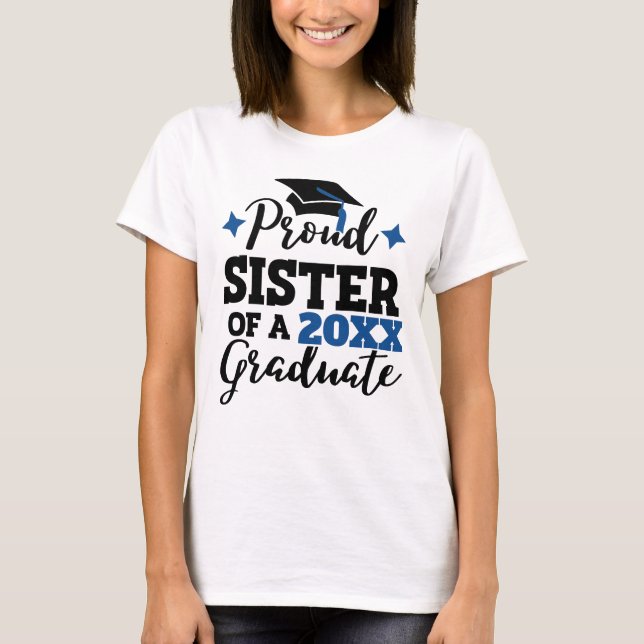 Camiseta Orgullosa hermana de una gorra azul negra graduada (Anverso)