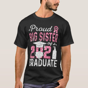 Camiseta Orgullosa hermana mayor de un graduado de 2021 con