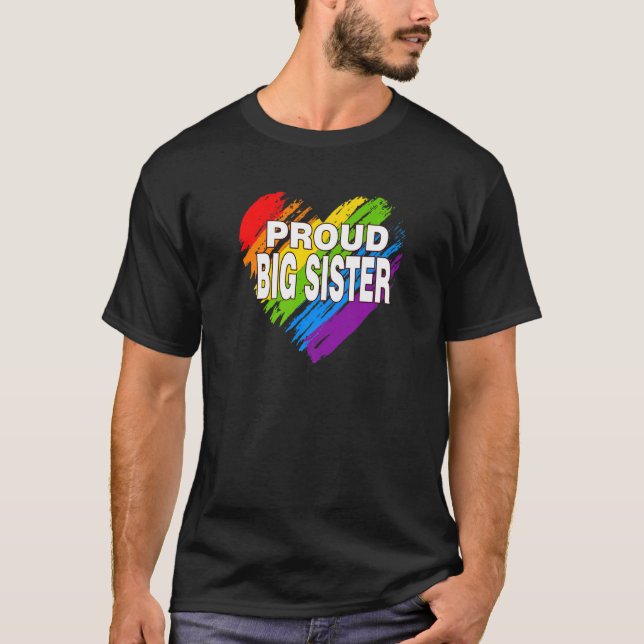 Camiseta Orgullosa hermana mayor Lgbt Orgullo Gay Rival D (Anverso)