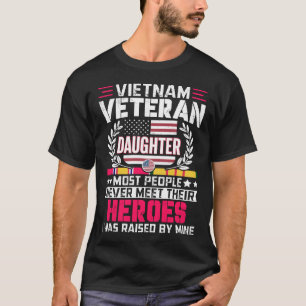 Camiseta Orgullosa hija del ejército de EE.UU. Vietnam Vete