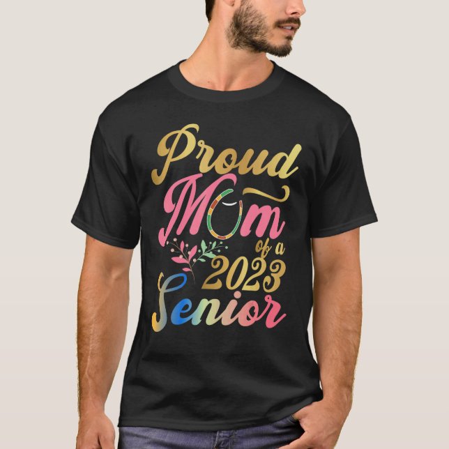 Camiseta Orgullosa madre de un graduado de 2023 (Anverso)