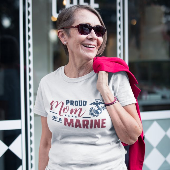 Camiseta Orgullosa madre de un marine (Subido por el creador)