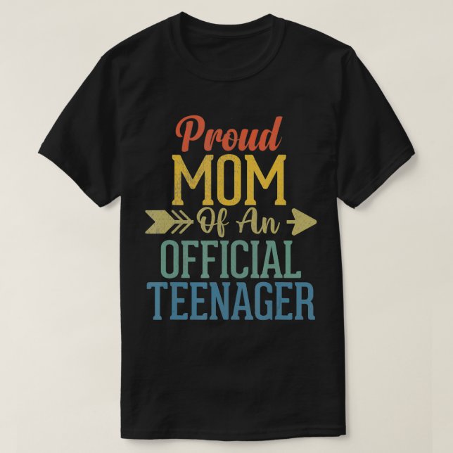 Camiseta Orgullosa mamá de cumpleaños número 13 de adolesce (Diseño del anverso)
