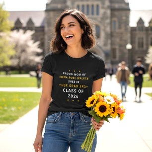 Camiseta Orgullosa Mamá de Hija Graduada Su Era de Graduada
