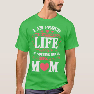 Camiseta Orgullosa Mamá Un Título Más Allá De Comparar