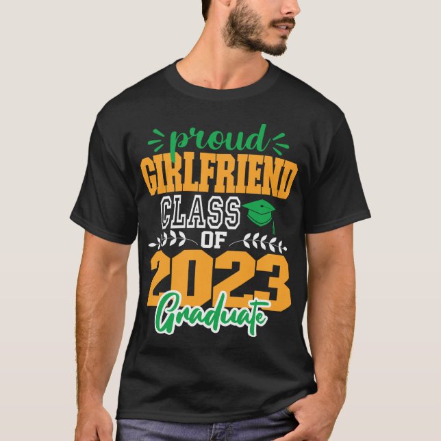Camiseta Orgullosa NOVIA de una clase de SCRIPT 2023 MODERN (Anverso)