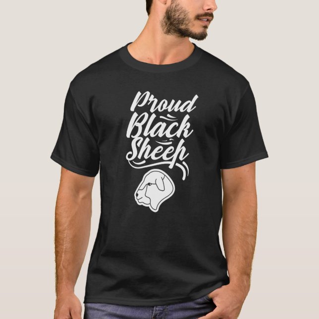 Camiseta Orgullosa oveja negra oscura dice humor sarcástico (Anverso)