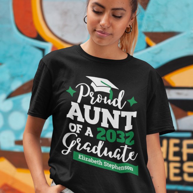 Camiseta Orgullosa tía de una tassel verde negro graduada d (Subido por el creador)
