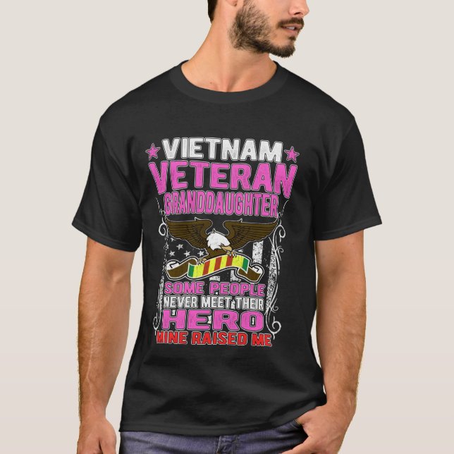 Camiseta Orgullosa veterana nieta vietnamita militar Vet G (Anverso)