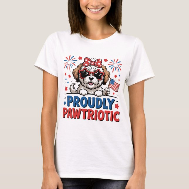 Camiseta Orgullosamente Perro Pawtriótico Rojo Blanco Azul  (Anverso)