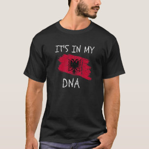 Camiseta Orgullosas raíces albanesas están en mi ADN país a