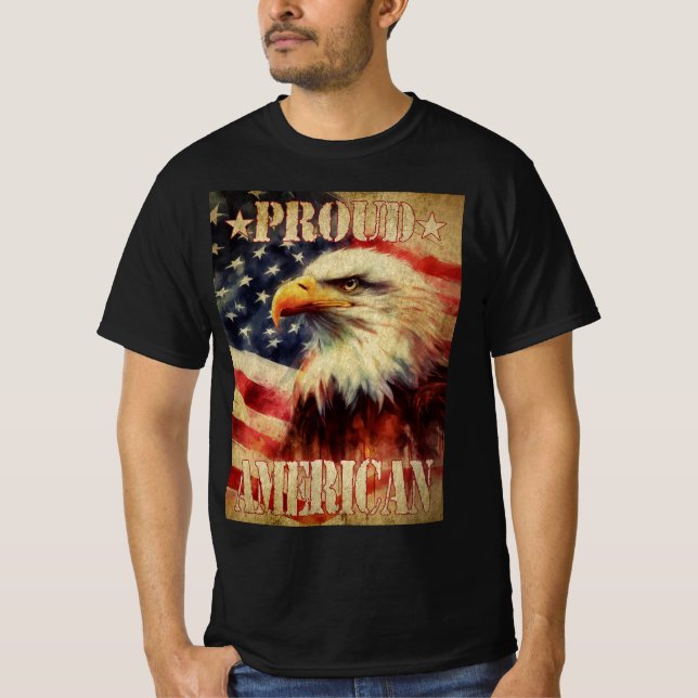 Camiseta Orgulloso americano. Águila calva y bandera de los (Anverso)