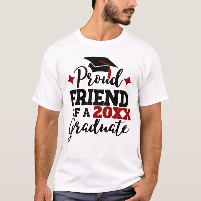 Camiseta Orgulloso amigo de un tassel rojo negro graduado e (Anverso)
