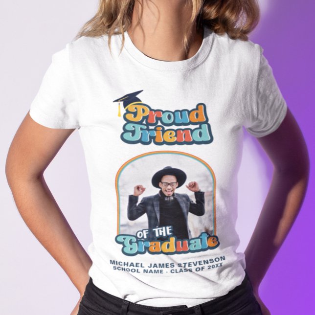 Camiseta Orgulloso Amigo del retro de foto groovy de gradua (Subido por el creador)