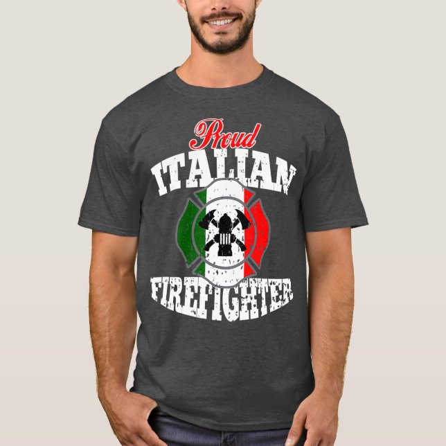 Camiseta Orgulloso bombero italiano con bandera italiana en (Anverso)