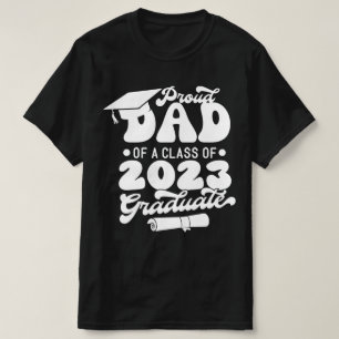 Camiseta Orgulloso DAD de una clase de 2023 Graduado Retro 