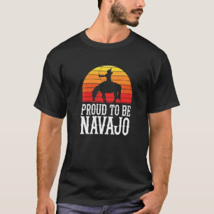 Camiseta Orgulloso de ser el orgullo navajo indio americano