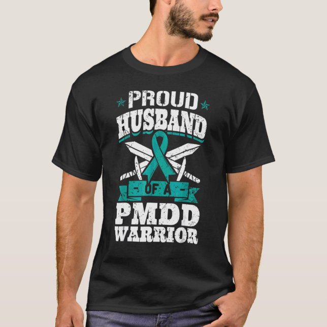 Camiseta Orgulloso Esposo De Un Guerrero Del Pmdd Conscient (Anverso)