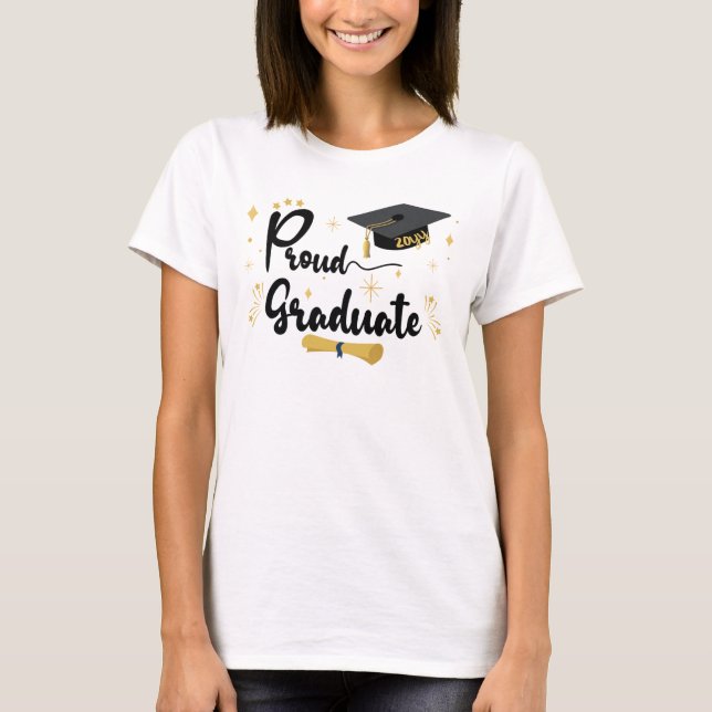 Camiseta Orgulloso graduado | Graduación negrita de la fami (Anverso)
