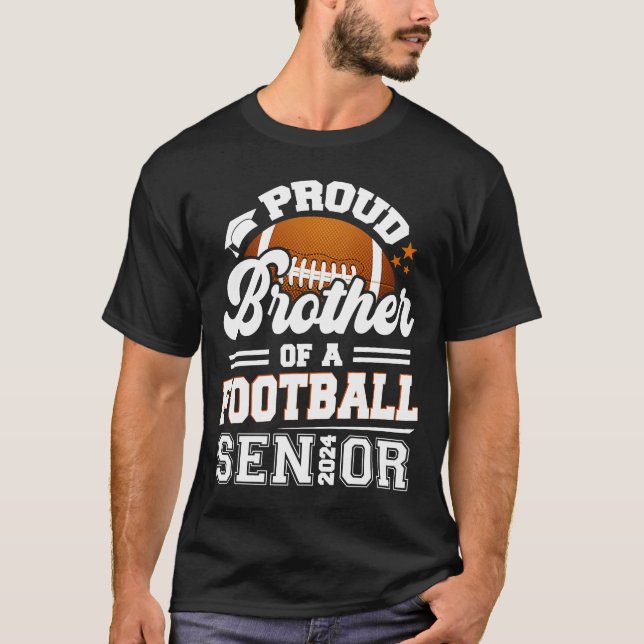Camiseta Orgulloso Hermano De Un Graduado Superior De Fútbo (Anverso)