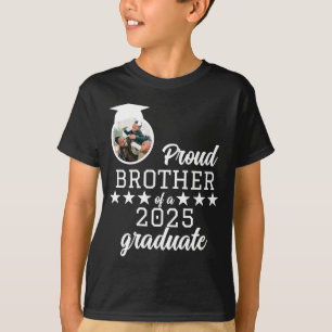 Camiseta Orgulloso hermano de una graduación familiar de 20