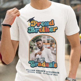 Camiseta Orgulloso Hermano del retro de foto de graduado