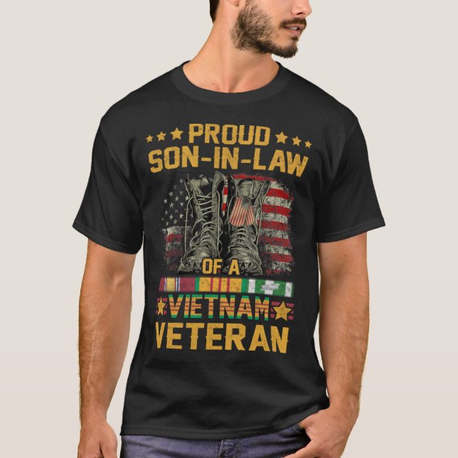 Camiseta Orgulloso Hijo De Ley De Una Veterana Bandera De V (Anverso)