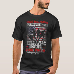 Camiseta Orgulloso militar Le enseñé a mi abuela a estar d