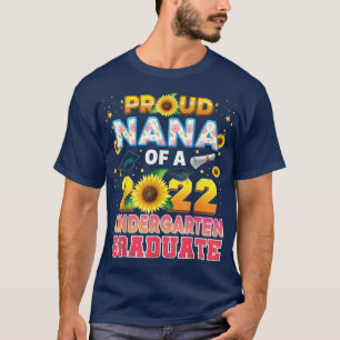 Camiseta Orgulloso Nana De Un Graduado De Jardín De Niños D