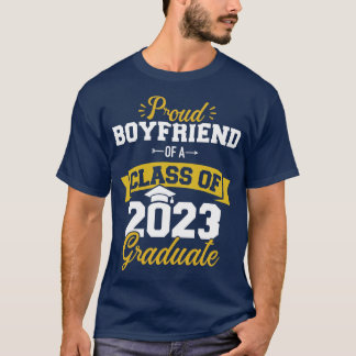 Camiseta Orgulloso novio de la clase de graduados de 2023 g