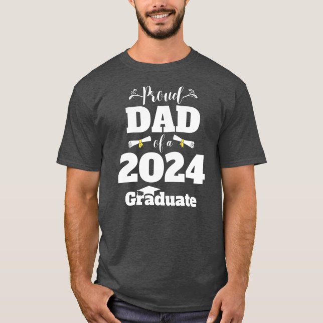 Camiseta Orgulloso Padre De Una Clase De Graduados De 2024  (Anverso)